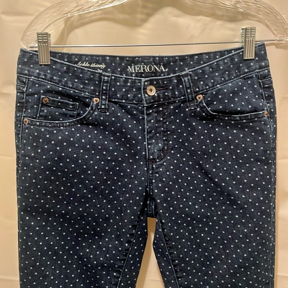 Merona Ankle Skinny polka dot jeans. Size 6.
